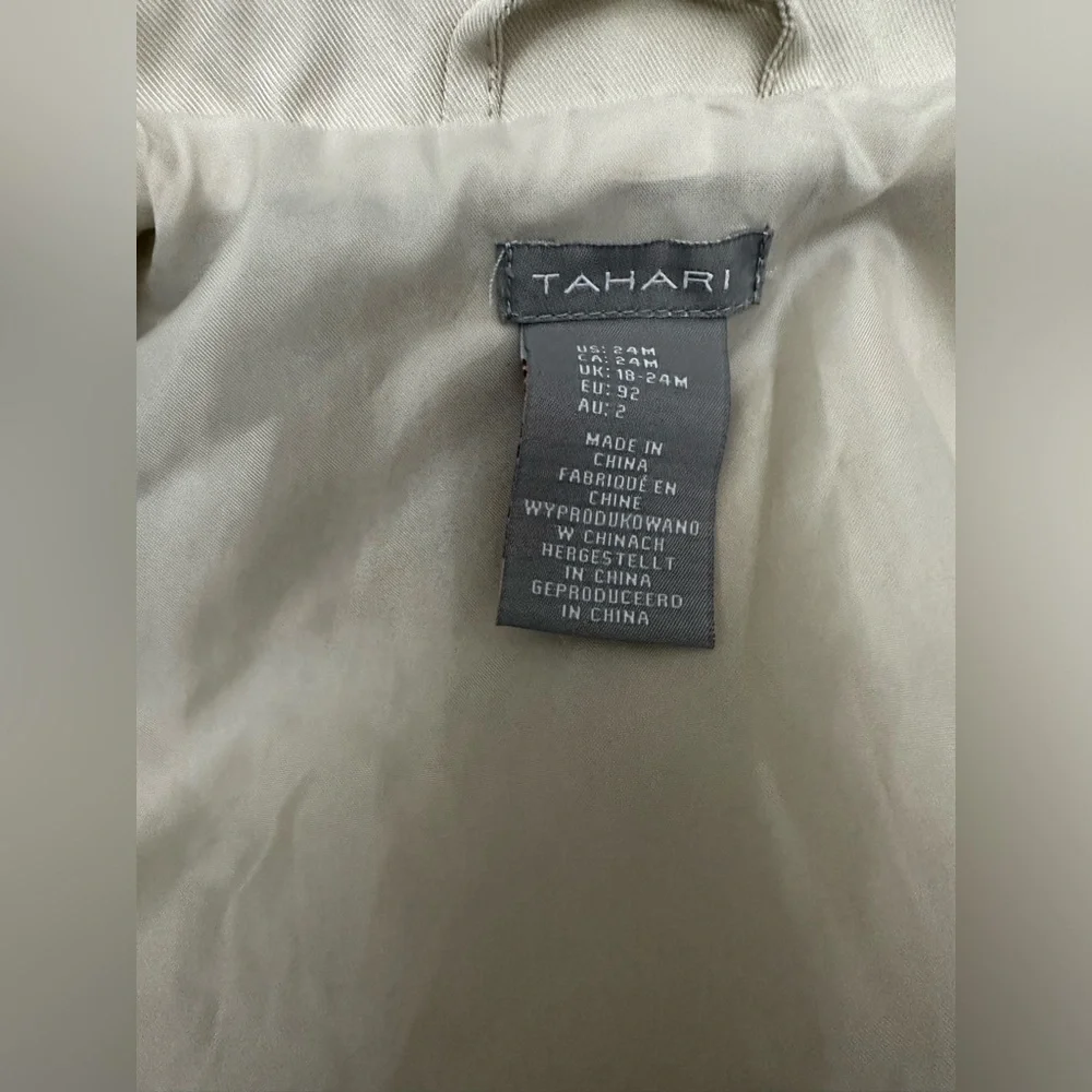 Tahari Girls Trench Coat Jacket Button-Up Long Sleeve Belted Beige Size 24M